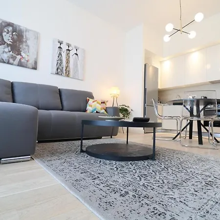 Royal - Waterfront *