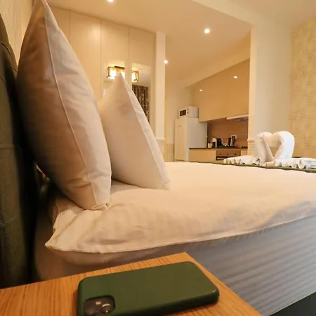 Royal - Waterfront Lägenhet