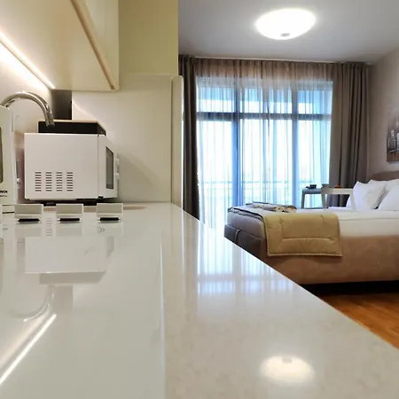 Royal - Waterfront Lägenhet *