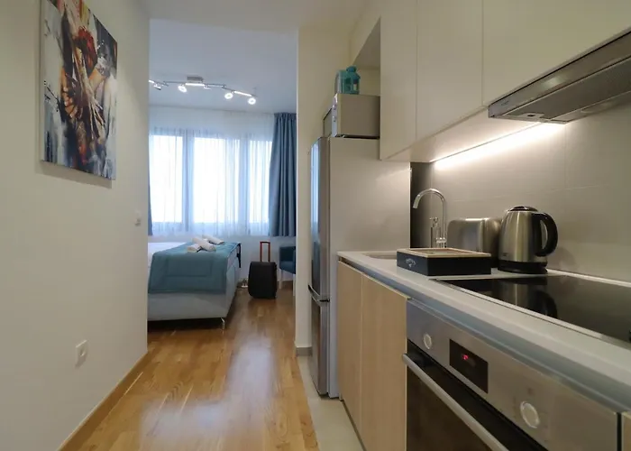 Royal - Waterfront Belgrade